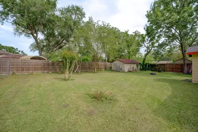 316 Hickman Lane, Angleton, TX 77515 - Photo 46