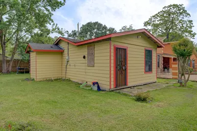 316 Hickman Lane, Angleton, TX 77515 - Photo 44