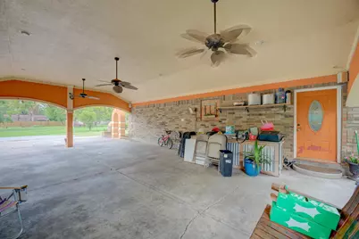 316 Hickman Lane, Angleton, TX 77515 - Photo 36