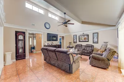 316 Hickman Lane, Angleton, TX 77515 - Photo 6