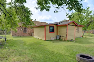 316 Hickman Ln, Angleton, TX 77515 - Photo 46