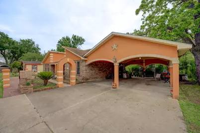 316 Hickman Lane, Angleton, TX 77515 - Photo 40
