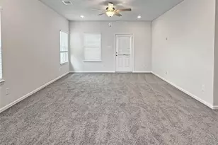 10906 Amador Peak Dr, Iowa Colony, TX 77583 - Photo 6