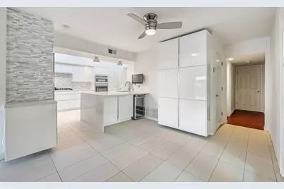 10630 Olympia Drive, Houston, TX 77042 - Photo 6