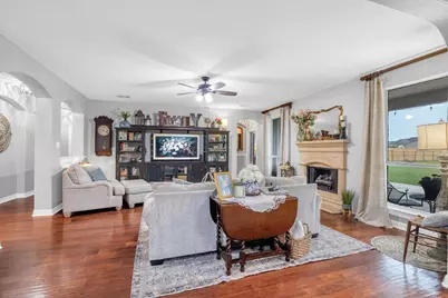 8810 Tumblewood Drive, Beach City, TX 77523 - Photo 14