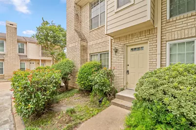 7575 Cambridge Street #1201, Houston, TX 77054 - Photo 2