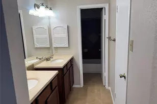 3600 Jeanetta St, Houston, TX 77063 - Photo 8