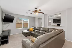 12716 Rio Lindo St, Rosharon, TX 77583 - Photo 12