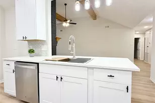 1717 Shoshoni Dr, Deer Park, TX 77536 - Photo 10