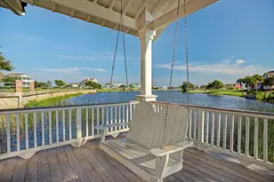 13 Sunrise Row, Galveston, TX 77554 - Photo 38