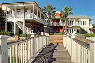 13 Sunrise Row, Galveston, TX 77554 - Photo 34