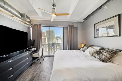 2016 Main Street #2417, Houston, TX 77002 - Photo 8