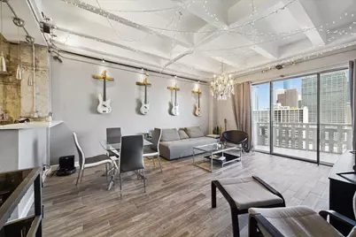 2016 Main Street #2417, Houston, TX 77002 - Photo 2