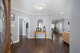 116 Zinnia St, Lake Jackson, TX 77566 - Photo 6