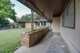 2116 Rosemary St, El Campo, TX 77437 - Photo 32