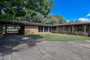 2116 Rosemary St, El Campo, TX 77437 - Photo 30