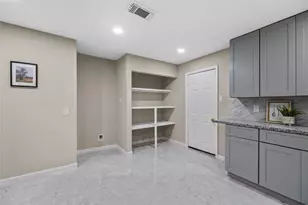 10613 Chadwick St, Houston, TX 77029 - Photo 18