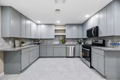 10613 Chadwick Street, Houston, TX 77029 - Photo 16