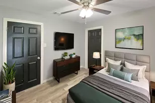 506 Azalea Dr, La Marque, TX 77568 - Photo 4