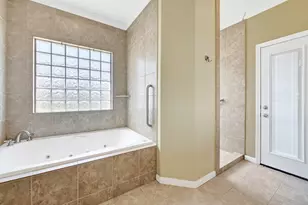 1004 8th St, Dickinson, TX 77539 - Photo 18