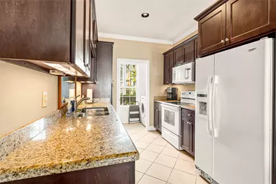 7000 Seawall Boulevard #611, Galveston, TX 77551 - Photo 10