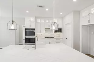 5437 Edgewater Ct, Willis, TX 77318 - Photo 8