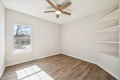 5437 Edgewater Court, Willis, TX 77318 - Photo 22