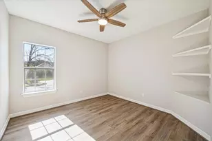 5437 Edgewater Ct, Willis, TX 77318 - Photo 22