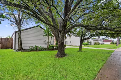 11423 Wickersham Lane, Houston, TX 77077 - Photo 32