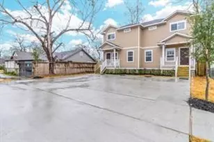 710 Barkley St St, Houston, TX 77022 - Photo 2