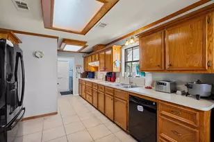 3902 18th St N, Texas City, TX 77590 - Photo 16