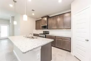 1230 Glendora Dr, Rosharon, TX 77583 - Photo 10