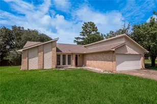 22516 Pebble Beach Way, Huntsville, TX 77320 - Photo 34