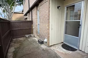 1500 Bay Area Blvd, Houston, TX 77058 - Photo 16