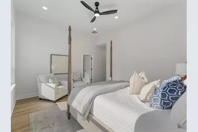 4712 Thornton Villas Lane, Houston, TX 77018 - Photo 18