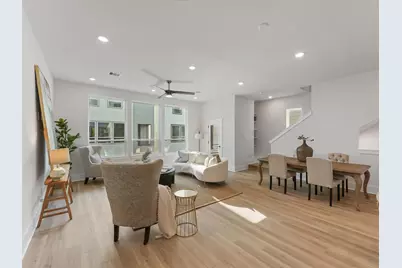 4712 Thornton Villas Lane, Houston, TX 77018 - Photo 12
