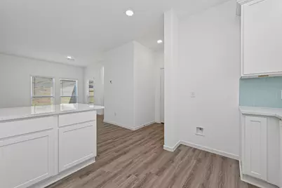 9746 Enclave Ridge Road, Willis, TX 77318 - Photo 16