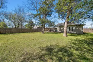 207 N Commerce, Bremond, TX 76629 - Photo 22