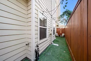1617 Shearn St, Houston, TX 77007 - Photo 32