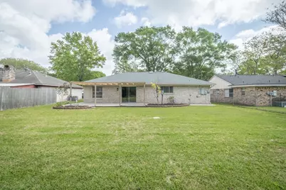 4102 Longhorn Drive, Baytown, TX 77521 - Photo 18