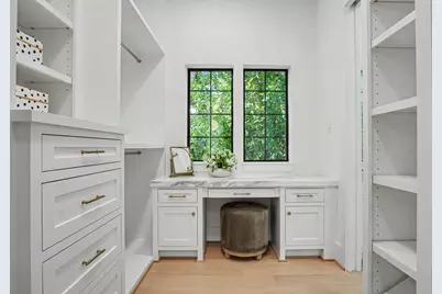 705 Walton Street, Houston, TX 77009 - Photo 36