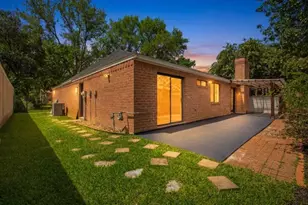 14118 Sandfield Dr, Houston, TX 77077 - Photo 38