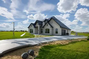 281 Brahman Trail, Angleton, TX 77515 - Photo 2