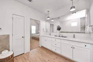 1047 Glen Ave, Houston, TX 77088 - Photo 16