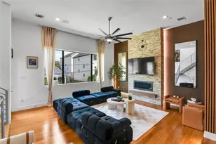 1411 Hickory St, Houston, TX 77007 - Photo 2