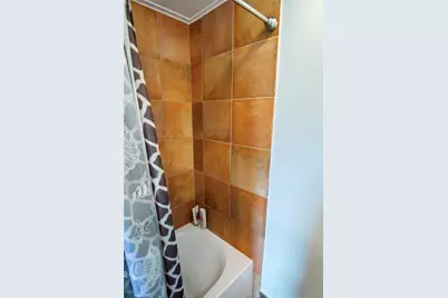 1962 Avenue H, Crystal Beach, TX 77650 - Photo 20