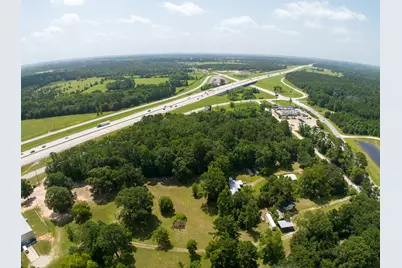 6479 Fm 1374, New Waverly, TX 77358 - Photo 10