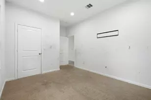8708 Lawnridge St, Houston, TX 77016 - Photo 18