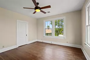 3910 Ave R 1/2 Ave, Galveston, TX 77550 - Photo 26