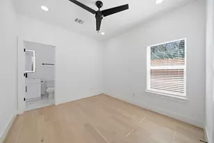 2720 Rosalie St, Houston, TX 77004 - Photo 10
